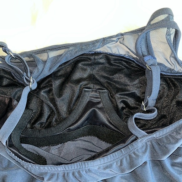 NWOT MIRACLE SUIT Tankini Top Slimming Navy Size 8 - Picture 10 of 16